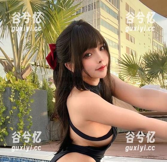 Sayo Momo的高跟鞋全套：我尽量别想歪，但这些鞋太吸引眼球了！
